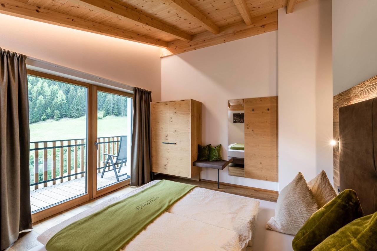 Unterlutaschg-Chalet Appartement Am Hof Slingia Exterior foto