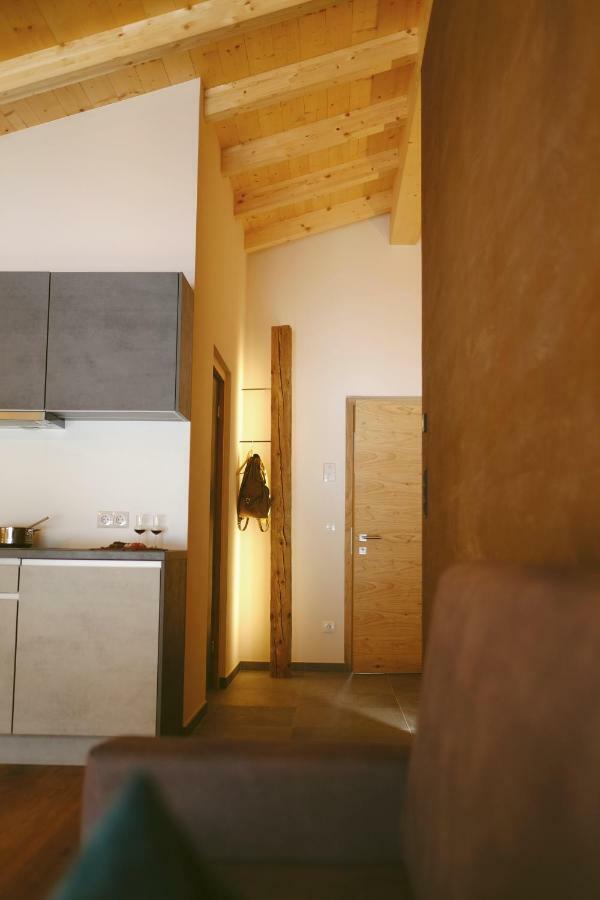 Unterlutaschg-Chalet Appartement Am Hof Slingia Exterior foto
