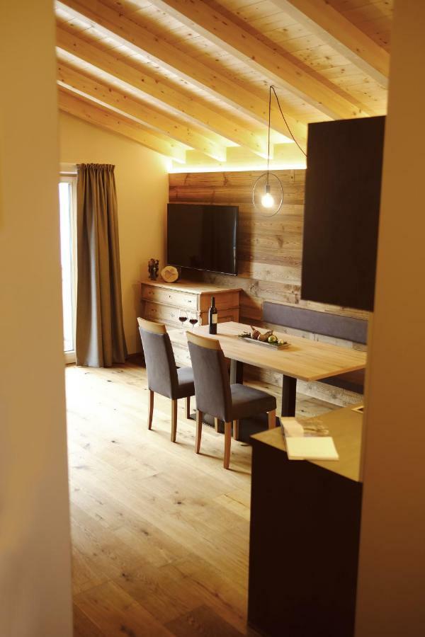 Unterlutaschg-Chalet Appartement Am Hof Slingia Exterior foto