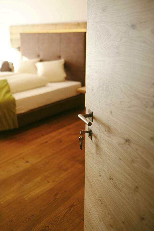 Unterlutaschg-Chalet Appartement Am Hof Slingia Exterior foto